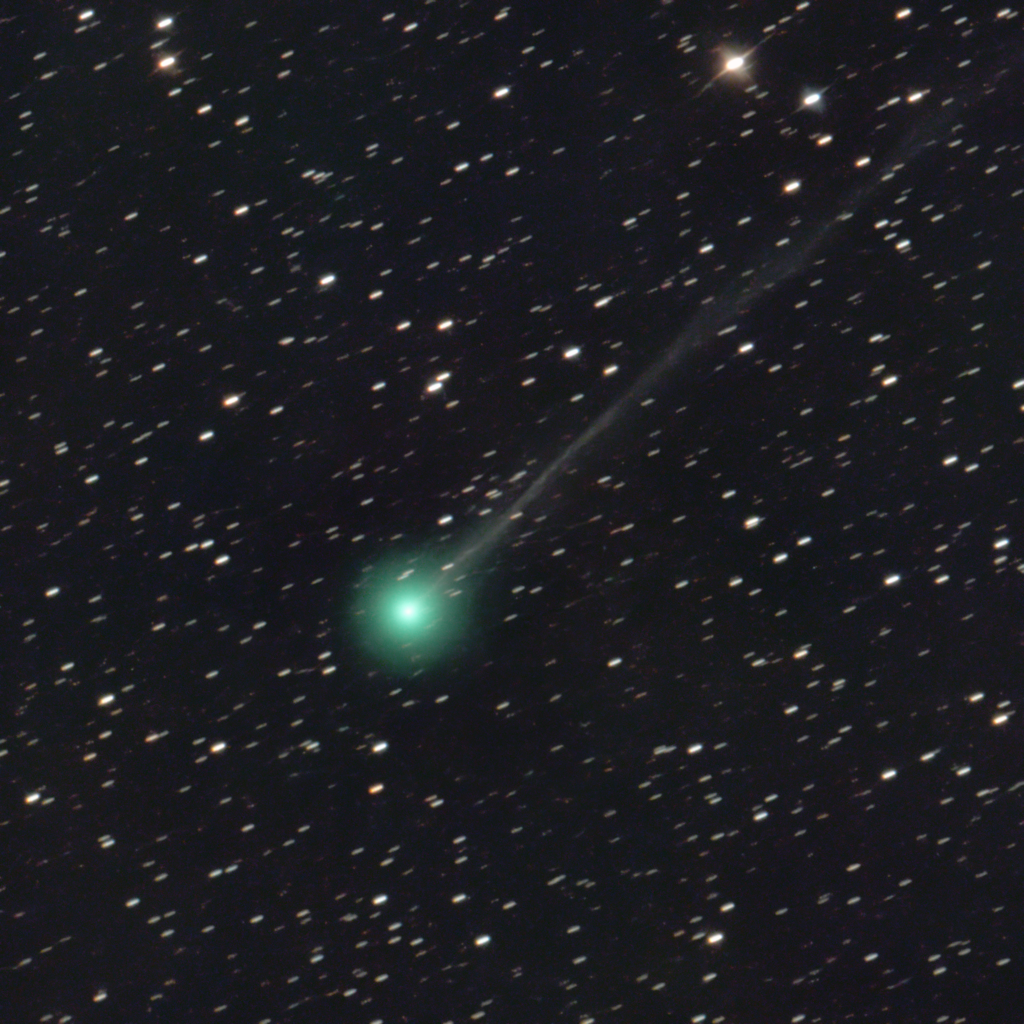 La comète C/2023 P1 photographiée en Espagne le 25 août 2023.